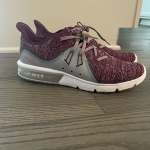 Nike Women’s Air Max